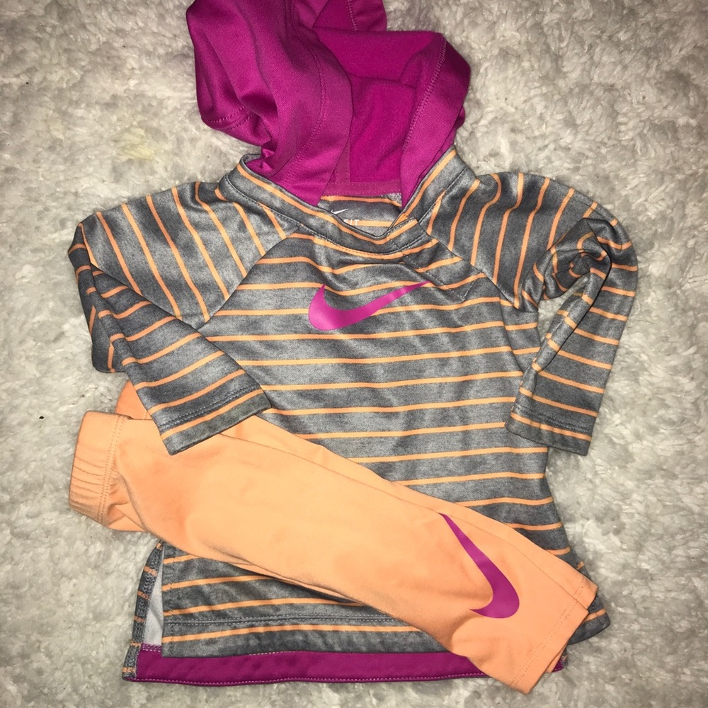 Infant Girl Nike Set